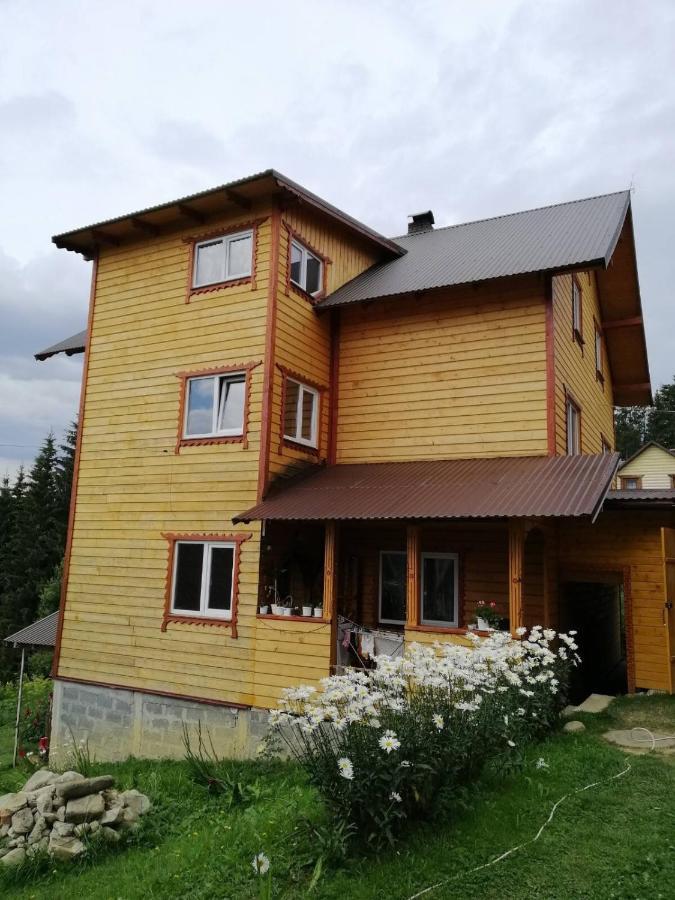 Hotel Marichka Yablunytsya Esterno foto
