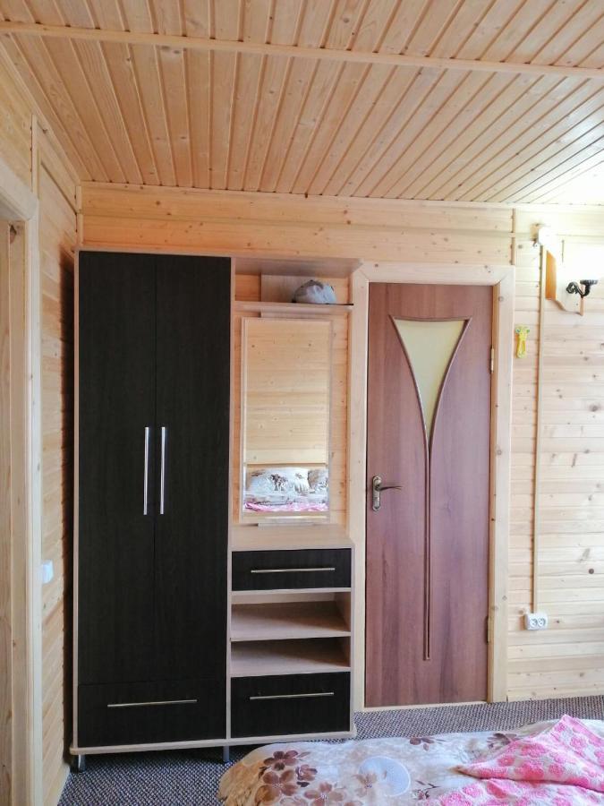 Hotel Marichka Yablunytsya Esterno foto