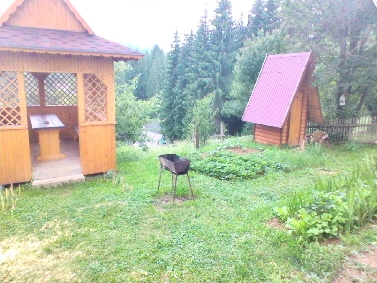 Hotel Marichka Yablunytsya Esterno foto