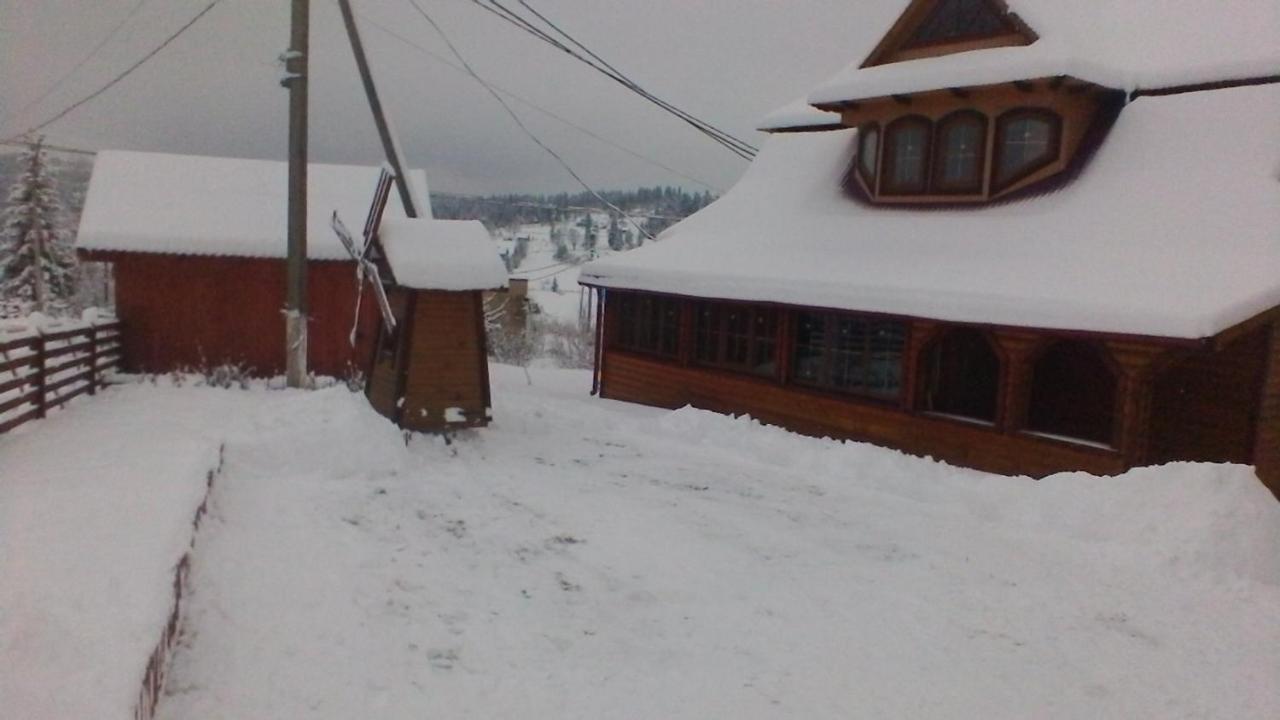 Hotel Marichka Yablunytsya Esterno foto